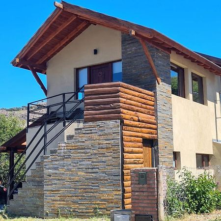 Kuntur Apart El Chalten Exterior photo